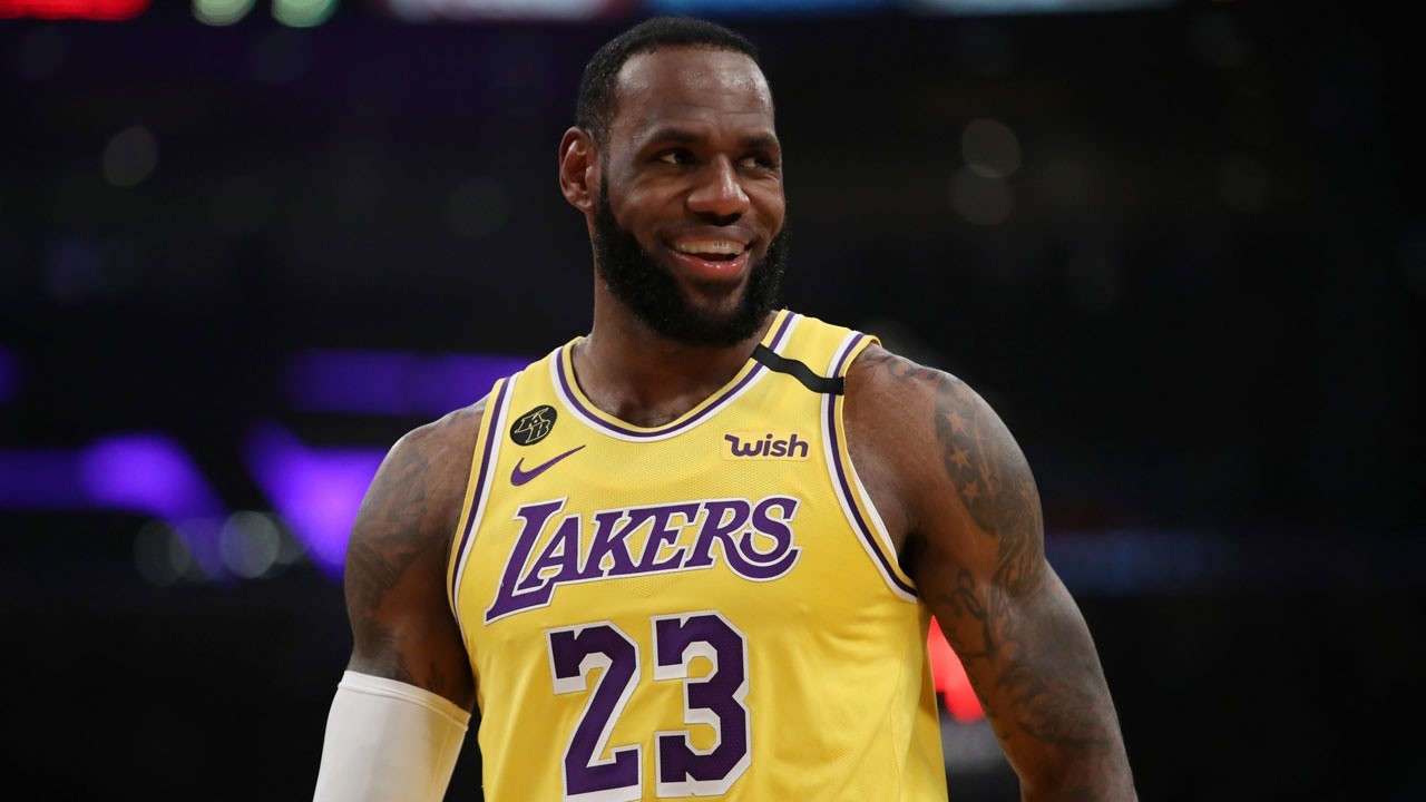 LeBron James &#039;yalancı pozitif&#039; çıktı sahalara dönüyor