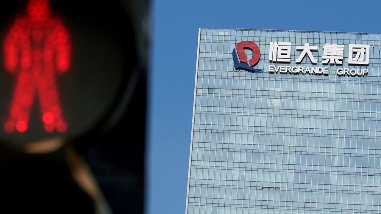 Piyasaları sarsan iddia: Evergrande ödeme yapamadı mı?