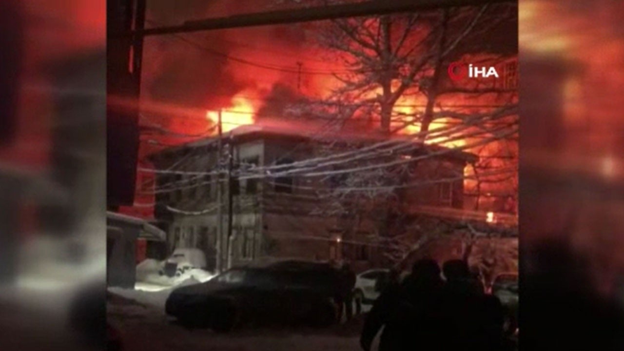 Rusya&#039;da pandemi hastanesinde yangın: 2 ölü