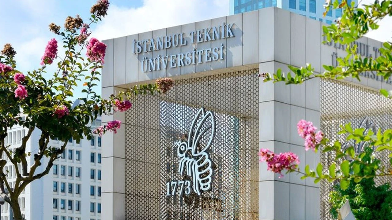 Son dakika: İTÜ koronavirüs tedbirlerini arttırdı! Hibrit yöntemine geçiş yaptılar