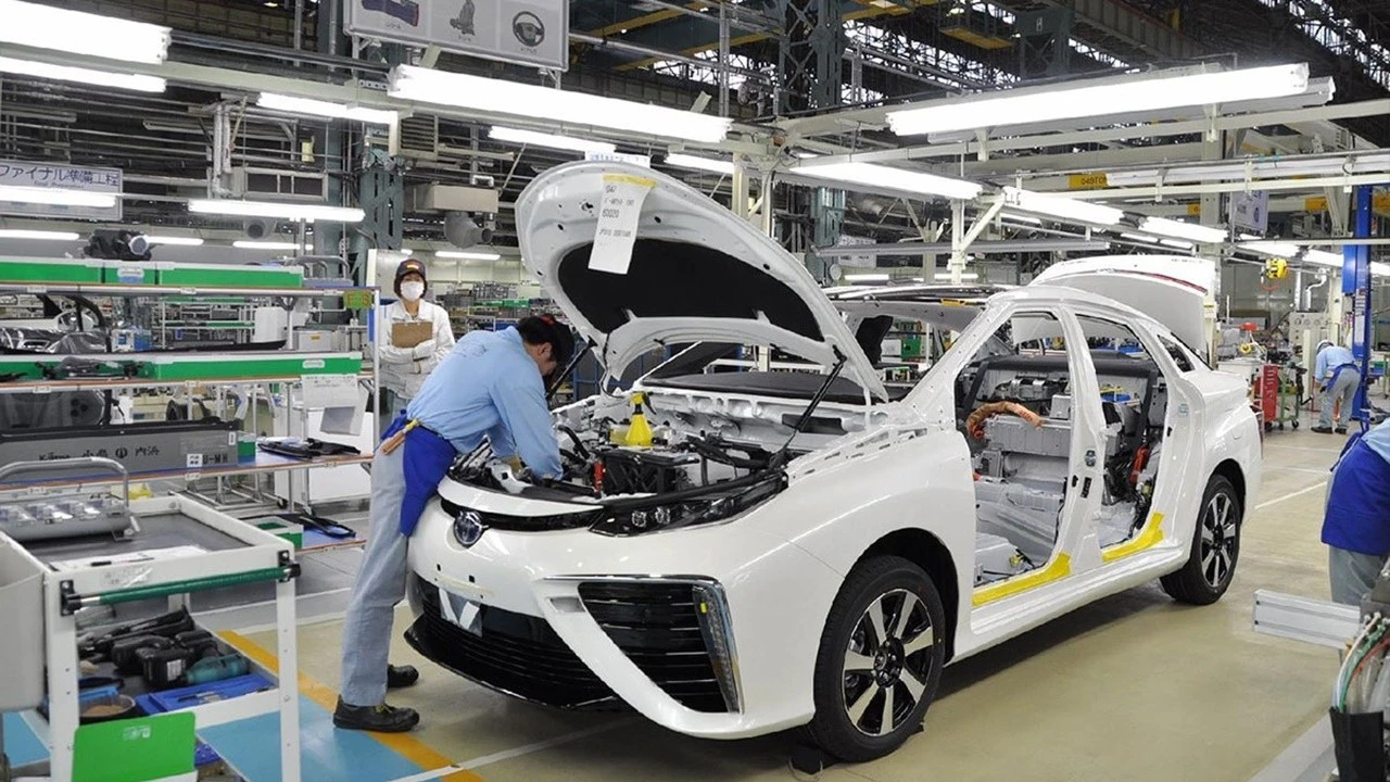 Toyota 4 fabrikada üretimi durduruyor: İşte etkilenecek modeller