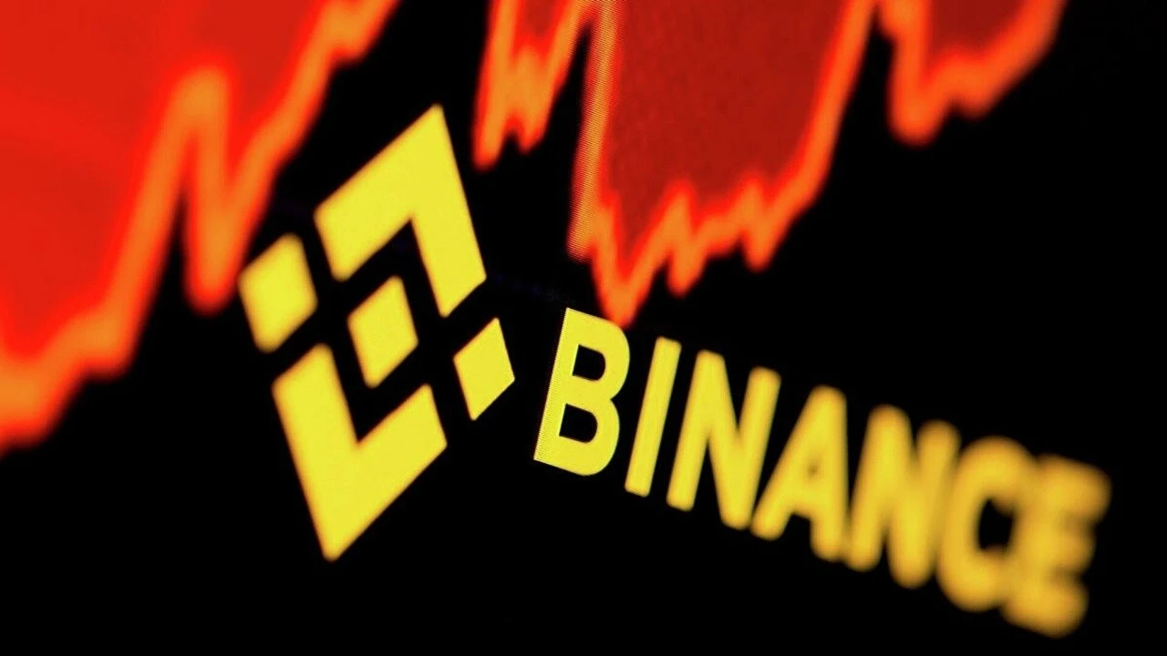 Türkiye&#039;de ilk ceza kesildi: Kripto para platformu Binance&#039;ye şok!