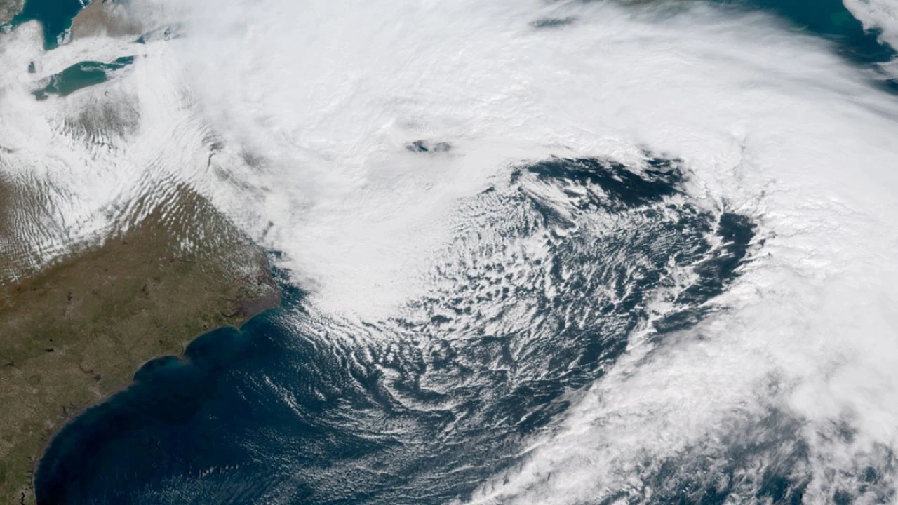 ABD’de “Bombogenesis” alarmı! 5 eyalette acil durum ilan edildi