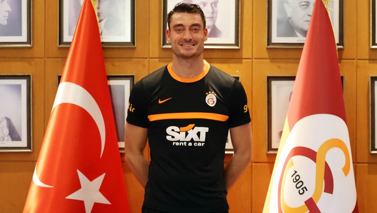 Albert Riera resmen Galatasaray&#039;da