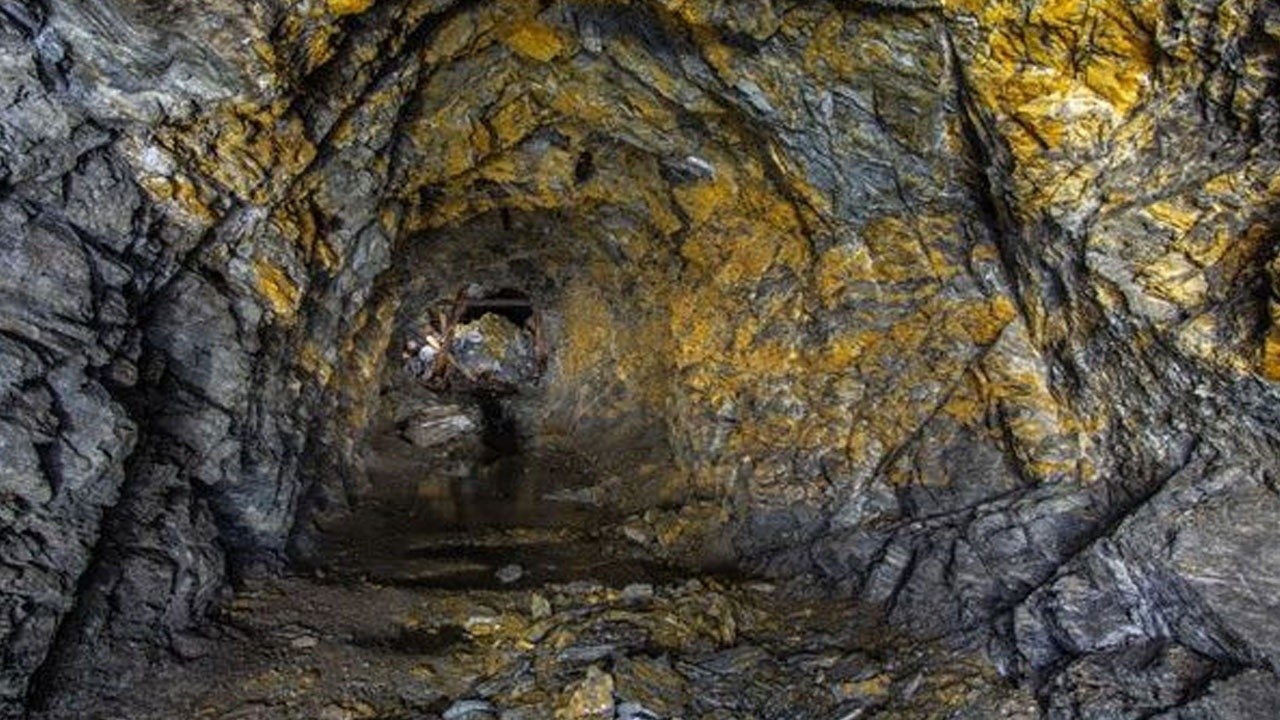 Altın madeni zengini ülke Türkiye&#039;yi bekliyor