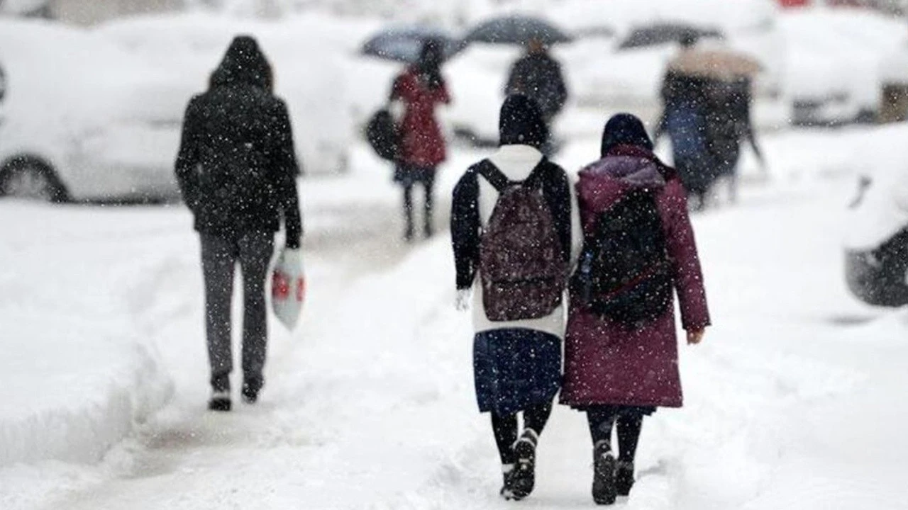 Ankara’da okullar tatil mi? 20 Ocak Ankara’da kar tatili olacak mı?