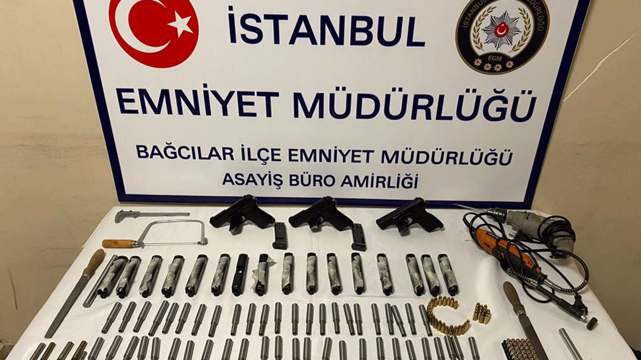 Bağcılar ve Eyüpsultan&#039;da kaçak silah operasyonu: 16 tabanca ele geçirildi