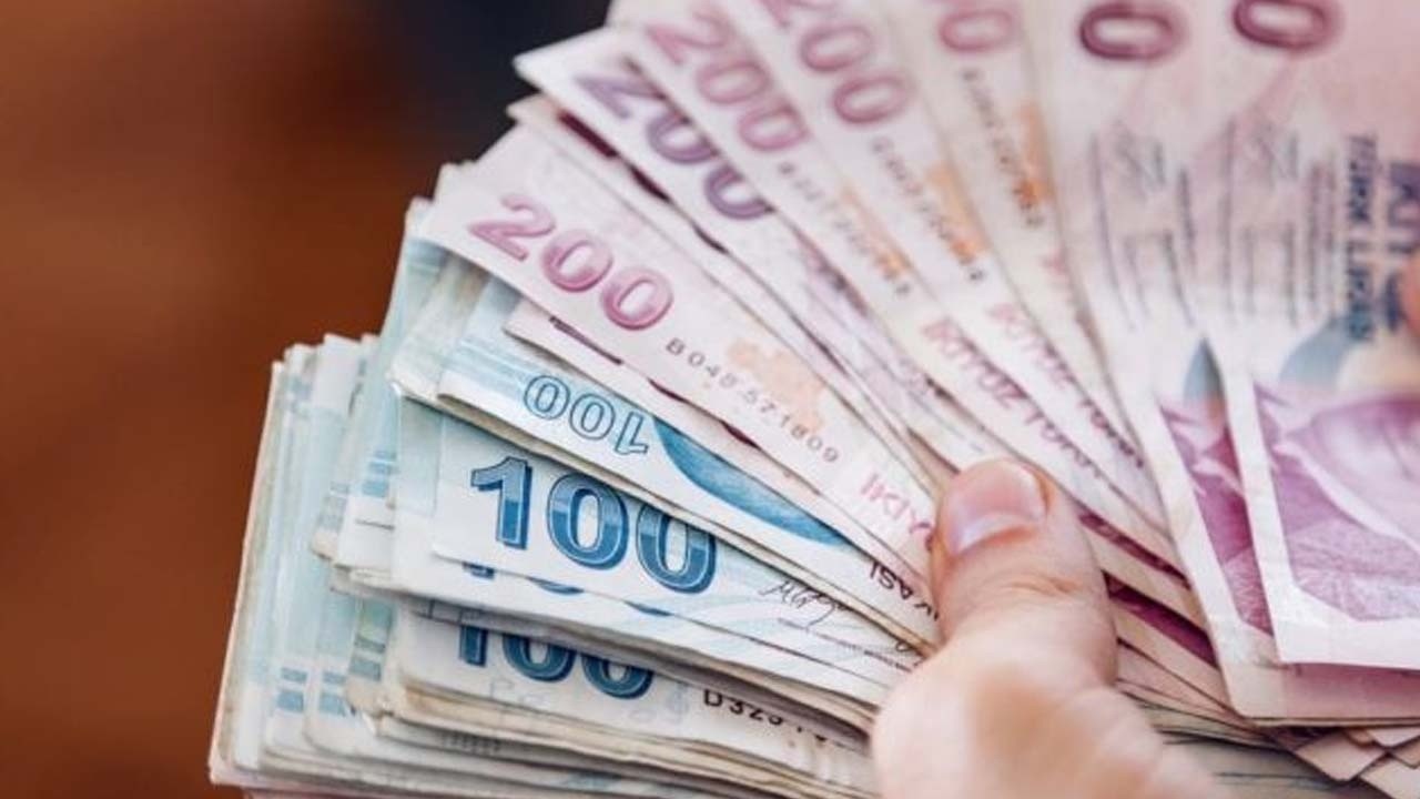 Emekli zamlarıyla ilgili yeni gelişme mecliste! Yüzde 25.5 ve 617 liralık zam