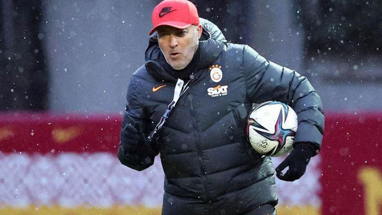 Galatasaray&#039;da Domenec Torrent için son şans! İstifa baskısı çoğalıyor