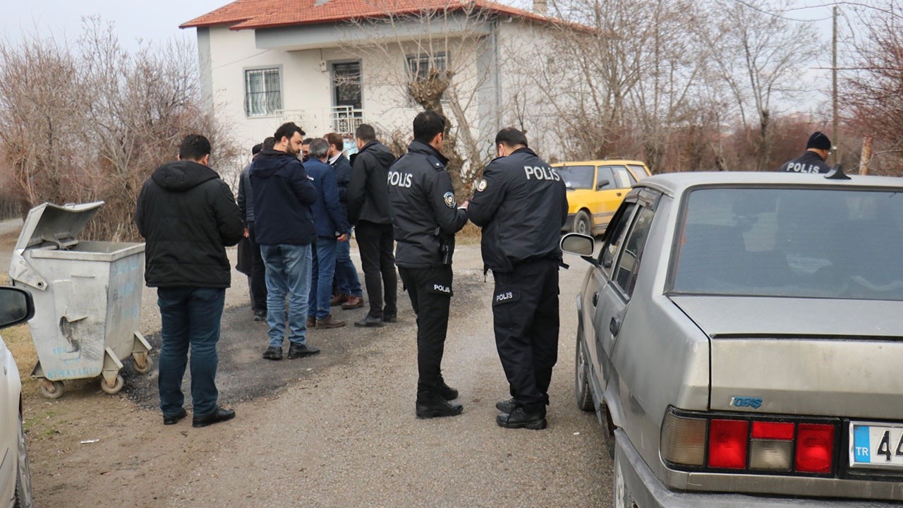 Genç kadın kendisine saldıran tacizcisini bıçakladı