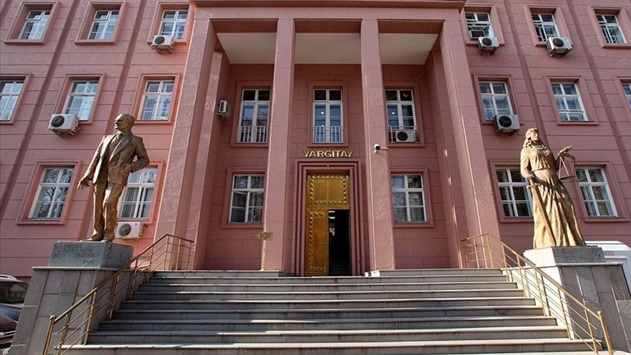 İş yerindeki eşek şakası pahalıya patladı: Hem işinden oldu hem de tazminatından