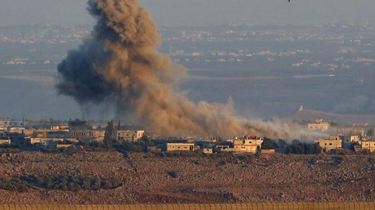 İsrail Suriye topraklarını topçu ateşiyle vurdu