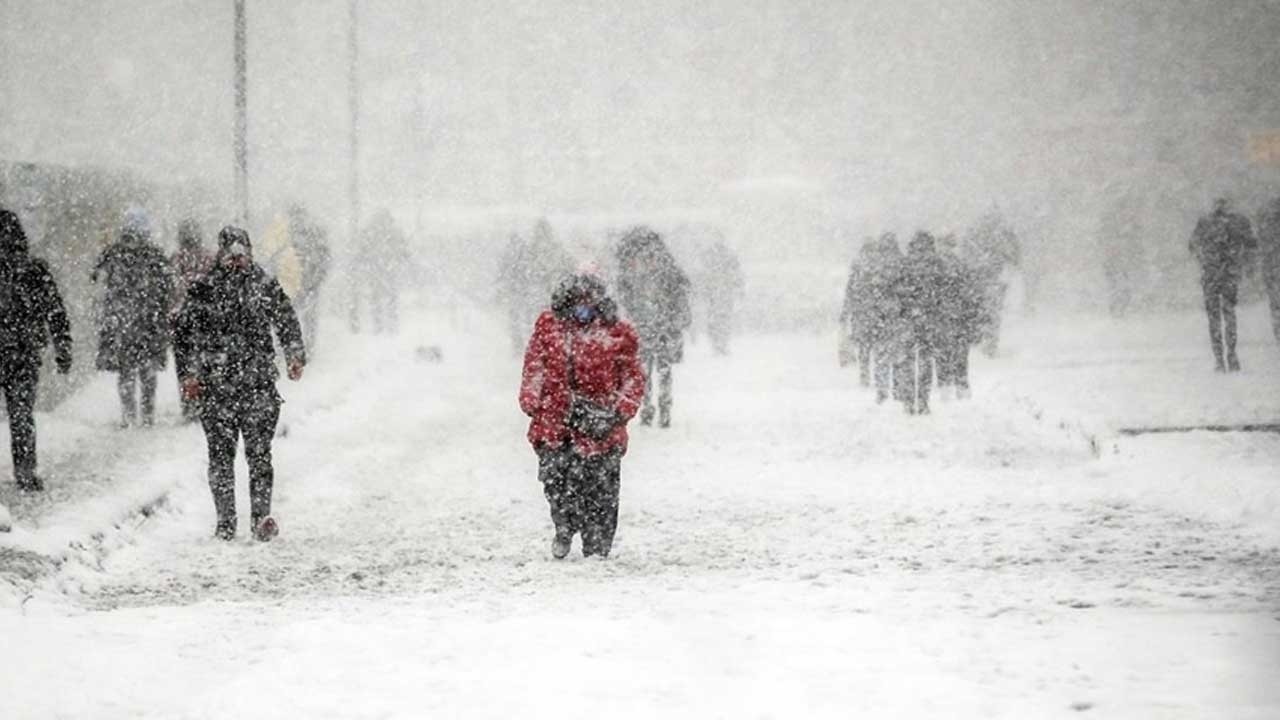 İstanbul, Ankara ve İzmir’de bugün hava nasıl olacak, kar var mı? 27 Ocak için Meteoroloji uyardı!