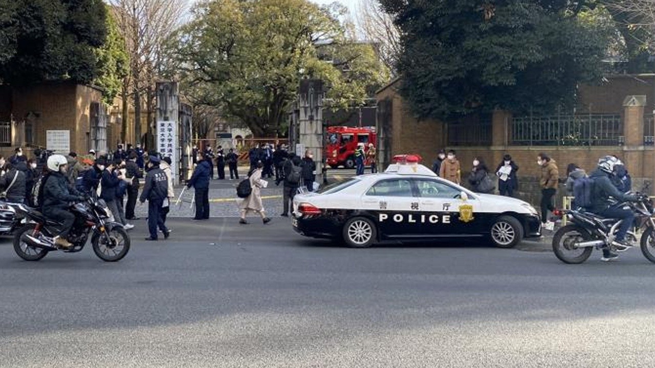 Japonya’da öğrencilere bıçaklı saldırı: 3 yaralı