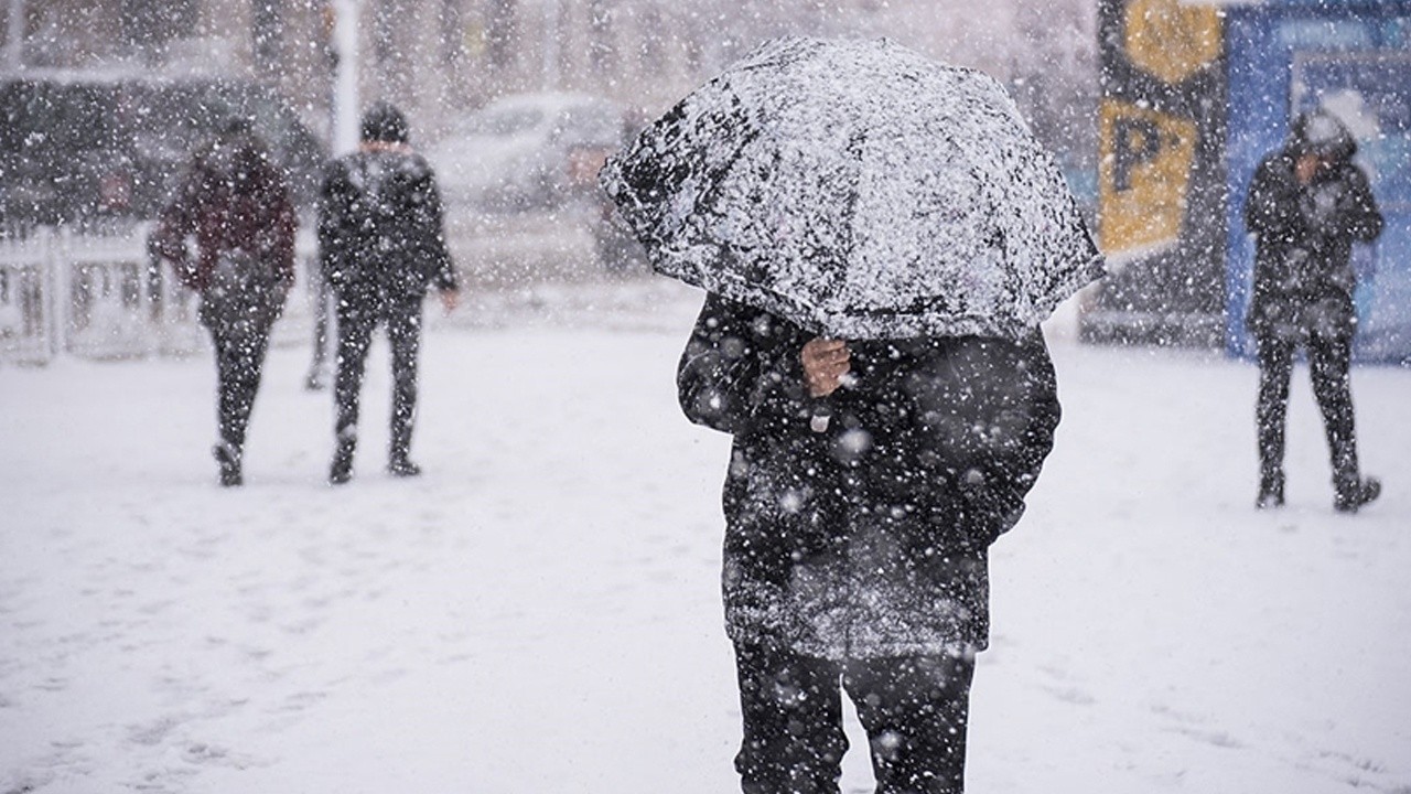 Meteoroloji 19 il için turuncu ve sarı kodlu uyarı: Kar, buzlanma ve dona dikkat (15 Ocak 2022 hava durumu)