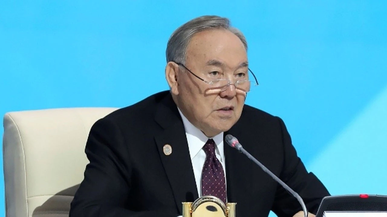 Nazarbayev'in damatları istifa etti yeğeni görevden alındı