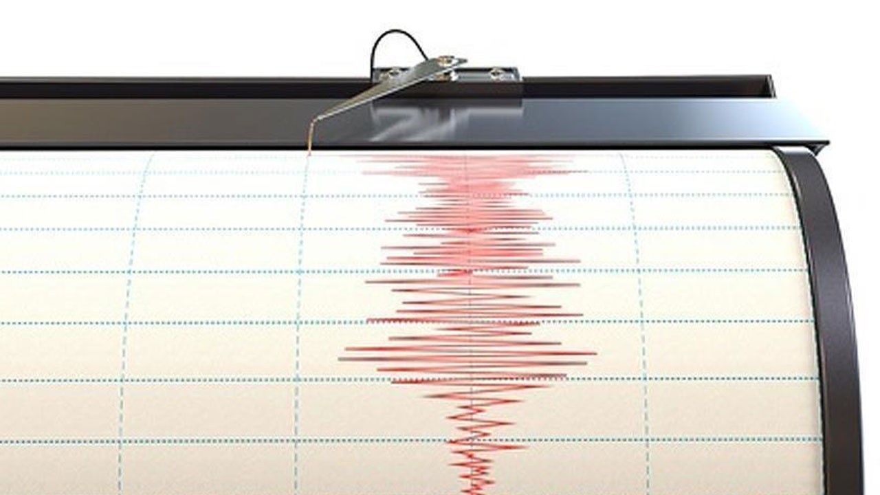 Son dakika: Akdeniz&#039;de 5.3 büyüklüğünde deprem