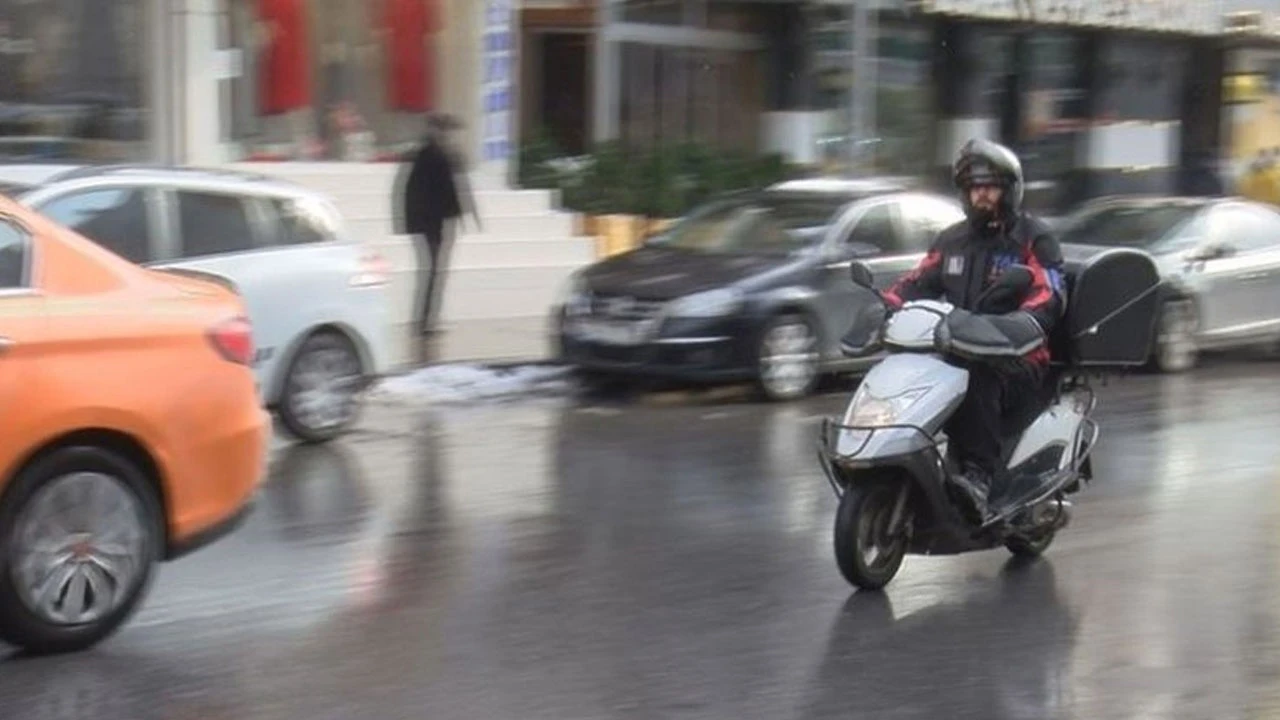 Son dakika: İstanbul’da scooter ve motokurye yasağı yarın sona eriyor