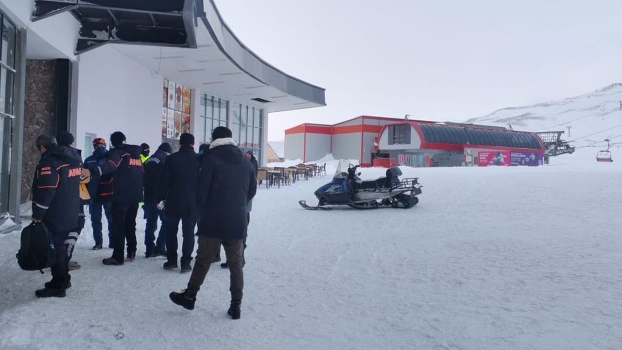 Son dakika: Kayseri Erciyes Dağı&#039;nın Hisarcık kapı bölgesine çığ düştü