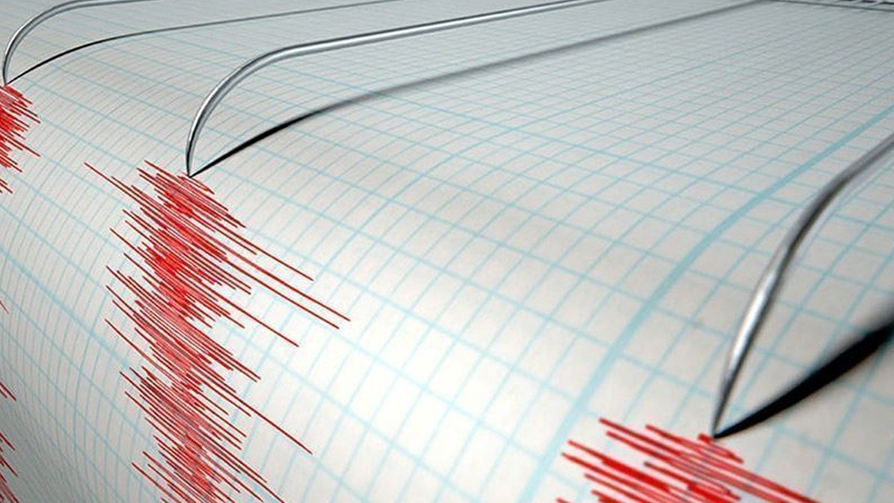 Son dakika! Türkiye-İran sınırında 4.4 büyüklüğünde deprem