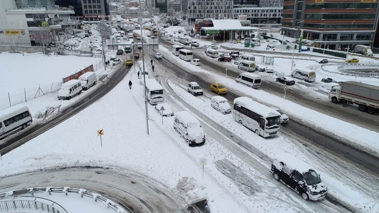 Şubat&#039;ın ilk haftası İstanbul için kar uyarısı... 32 kent alarmda! İşte son durum