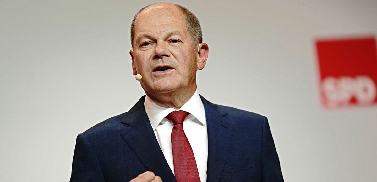 Almanya Başbakanı Olaf Scholz, ABD ve AB ile çok net hazırlıklar yaptıklarını, Ukrayna'ya ise silah vermeyeceklerini belirtti.