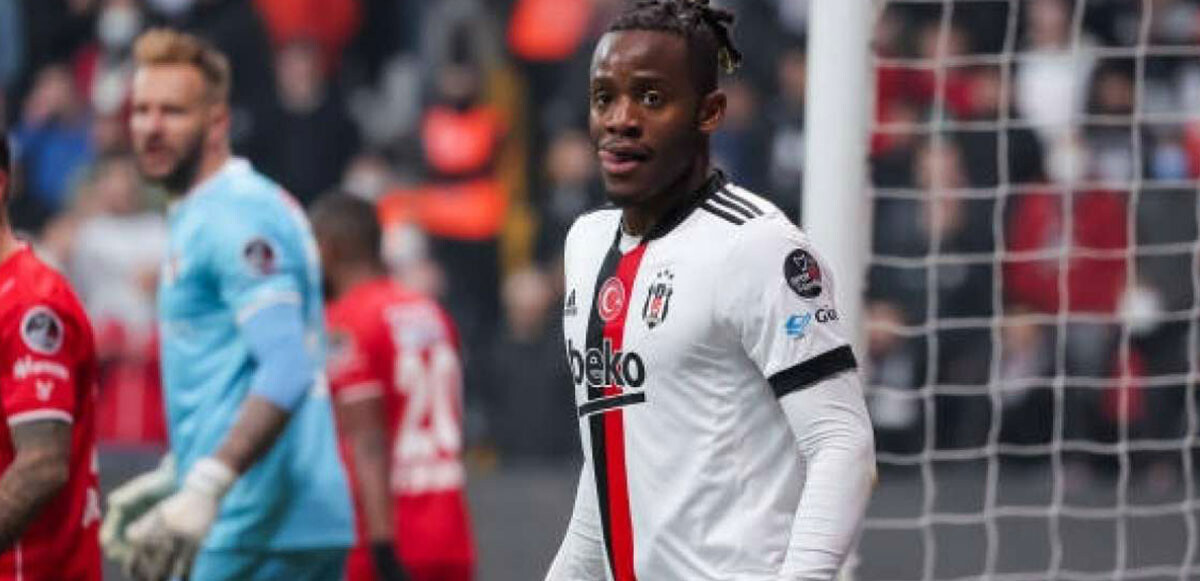 Batshuayi, bu sezon siyah-beyazlı takımda 27 maçta 9 gol attı