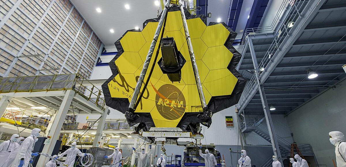 James Webb Uzay Teleskobu, 24 Aralık 2021 günü uzayın derinliklerine fırlatıldı.