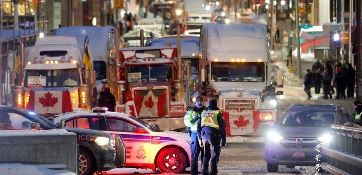 Kanada'da kamyon şoförleri protestoları OHAL getirdi
