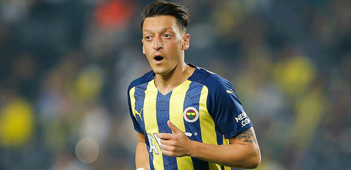 Fenerbahçe&#039;nin yıldızı Mesut Özil&#039;e sürpriz talip!