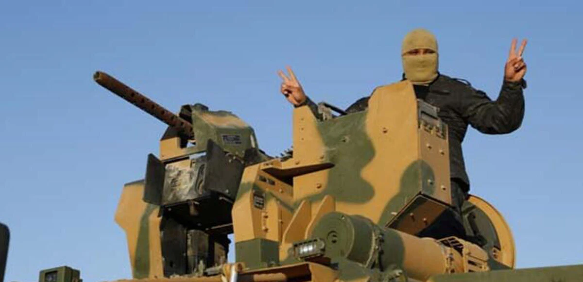 Libya yine diken üstünde! Milisler başkente indi