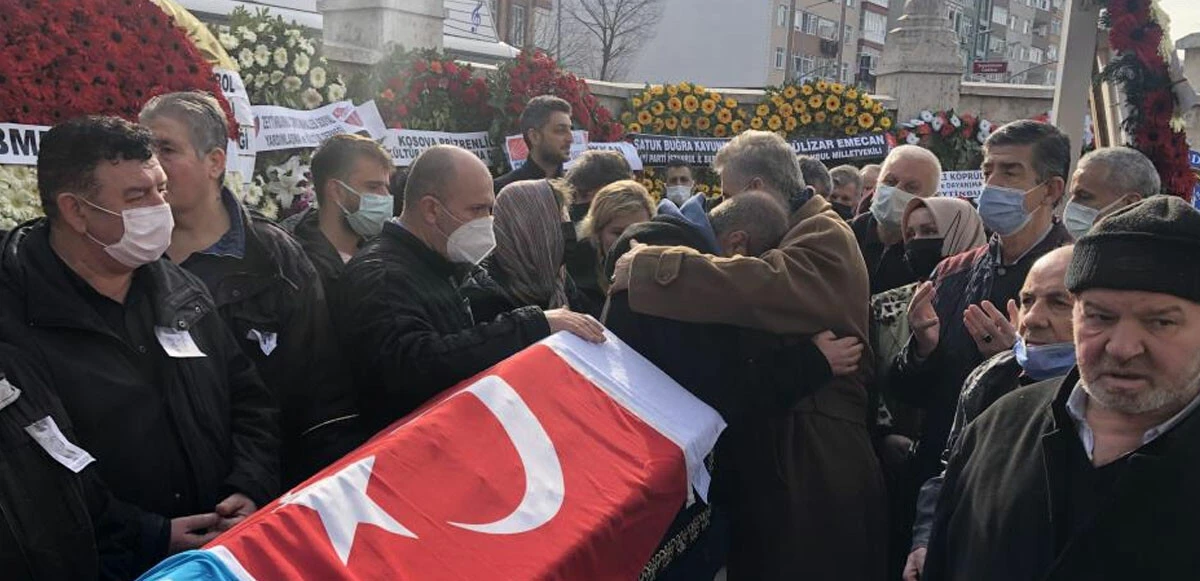 Deryalar, Ramize ve Safiye gibi Rumeli türküleriyle tanınan Arif Şentürk'ün vefatı sanat dünyasında büyük üzüntüye neden oldu