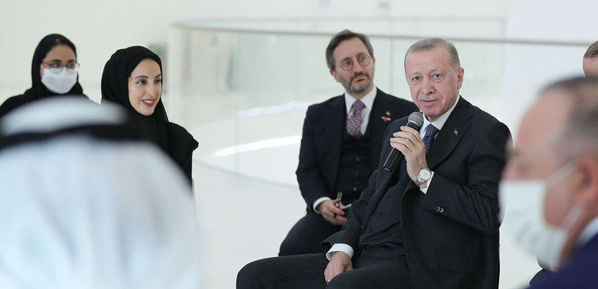Erdoğan, gençlerle her sohbetinde İslam dünyasının geleceğine dair umutlarının arttığını söyledi.