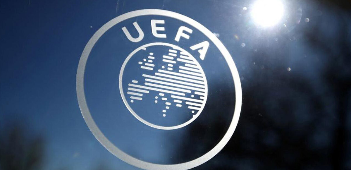 UEFA'nın 2022 Şampiyonlar Ligi Finali için alternatif arayışlarına başladığı vurgulandı.