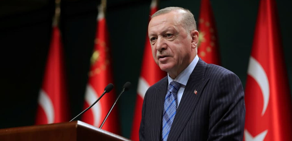Kemal Kılıçdaroğlu'nun S-400'lere ilişkin sözlerine cevap veren Erdoğan, "‘Nerede kullanılacak?’ sorusunun cevabı gayet net; kim füzeyle ülkemize saldırırsa orda kullanılacak" dedi.