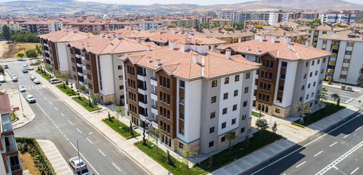 Yatay mimariye göre inşa edilecek 420 konutla, gurbetçi vatandaşlara Türkiye'de ev sahibi olma fırsatı tanınacak.
