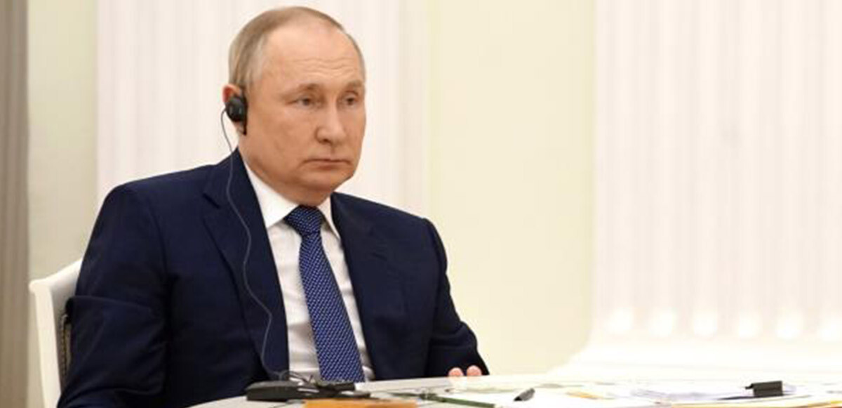 Vladimir Putin, Donbass'a askeri operasyon başlattıklarını duyurdu.