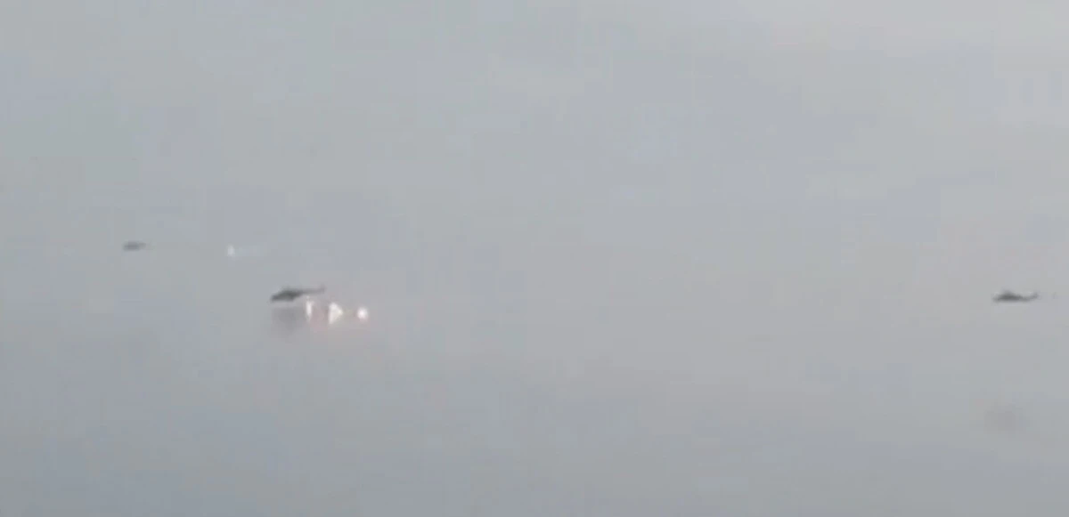 Ukrayna ordusu, iki Rus helikopterini havada yok etti