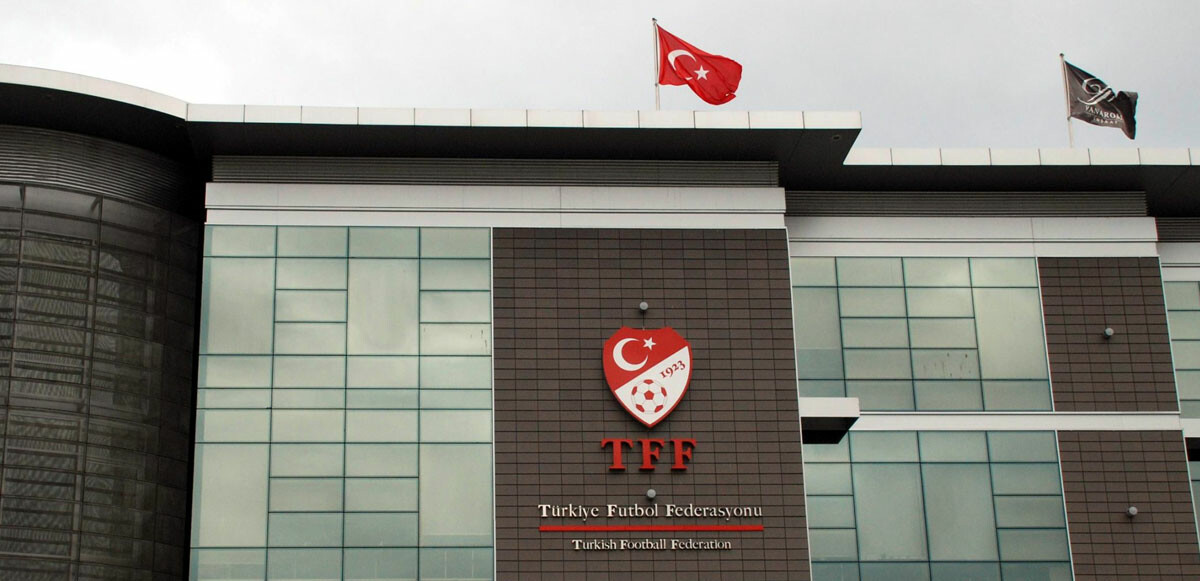 Türkiye Futbol Federasyonu, Bilim Kurulu kararının ardından maçlara girişte HES kodu sorgulaması ve 12 yaş sınırını kaldırdığını duyurdu.