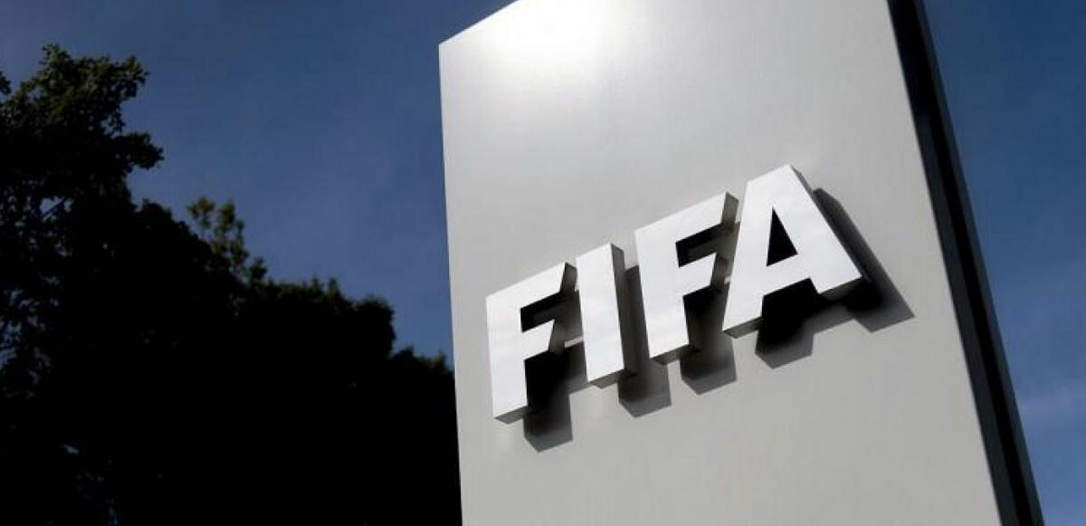 FIFA&#039;dan Ukrayna ve Rusya&#039;daki yabancı oyunculara fesih hakkı