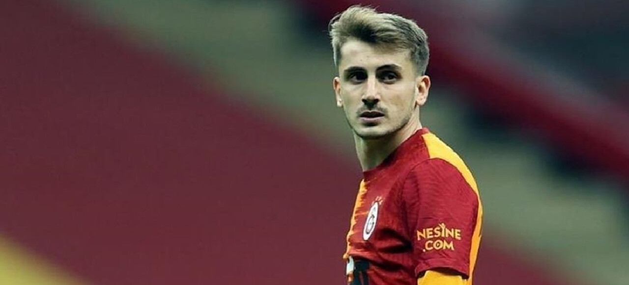 Barcelona Galatasaray maçında sergilediği performansı ile gündemde yerini alan Kerem Aktürkoğlu'nun kariyer geçmişi...