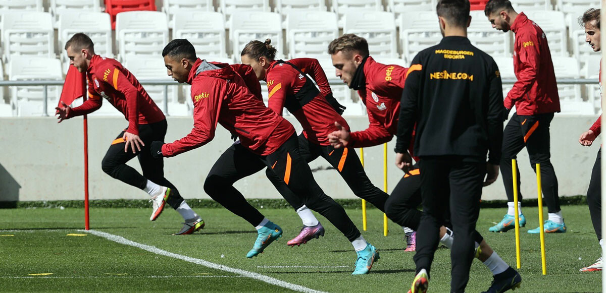 Galatasaray&#039;dan İzmir kulüplerine teşekkür