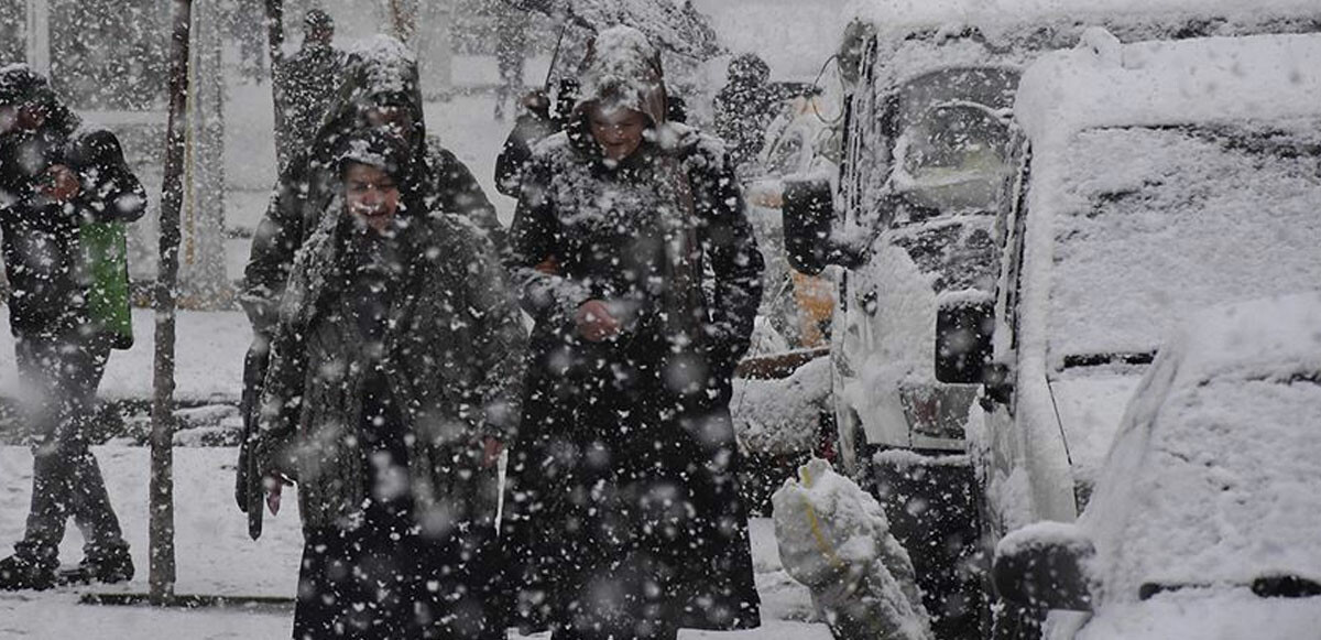 Türkiye&#039;nin en soğuk ili oldu: Bolu sıfırın altında 27 dereceyi gördü