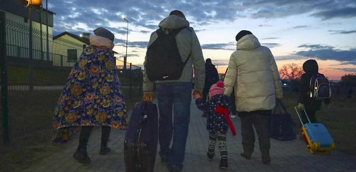 Ukraynalı mülteciler sığınak için Tinder uygulamasından yararlandılar