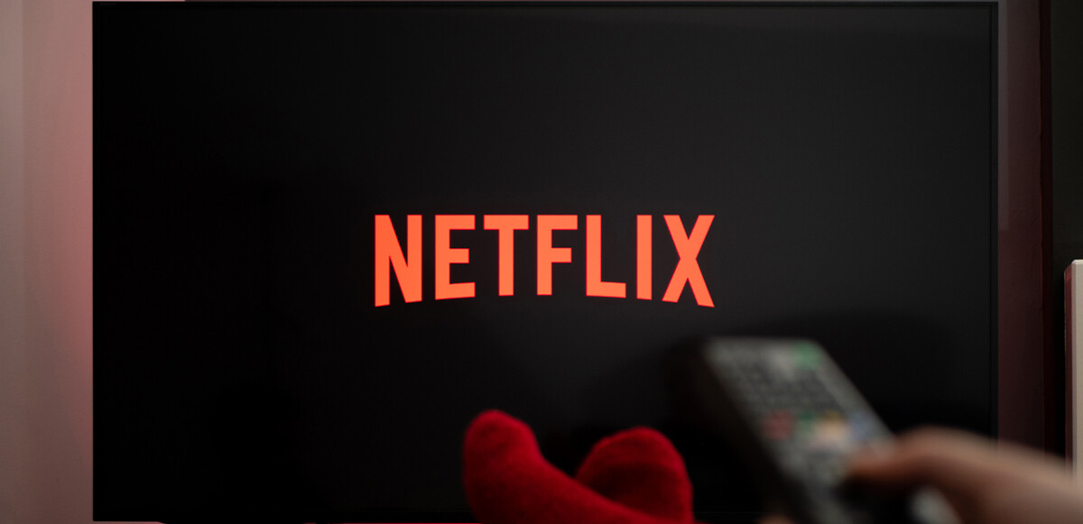 Netflix şifresini paylaşanlara kötü haber: Ek ödeme geliyor