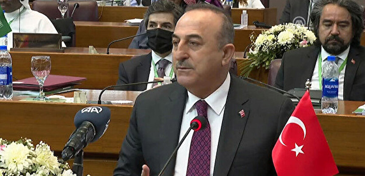 Çavuşoğlu: Ukrayna&#039;daki savaş çifte standardı gözler önüne serdi