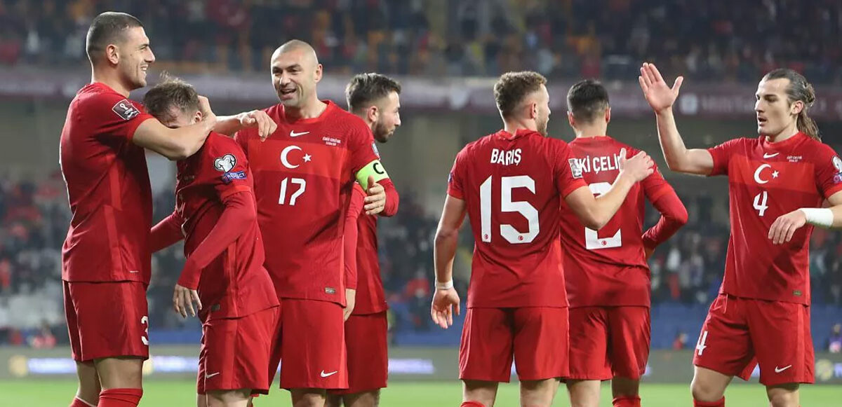 2022 FIFA Dünya Kupası elemeleri play-off turu yarı finalinde Türkiye, Portekiz ile karşı karşıya geliyor.