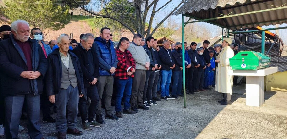 İki yıl sonra mezarından çıkartılıp memleketinde defnedildi