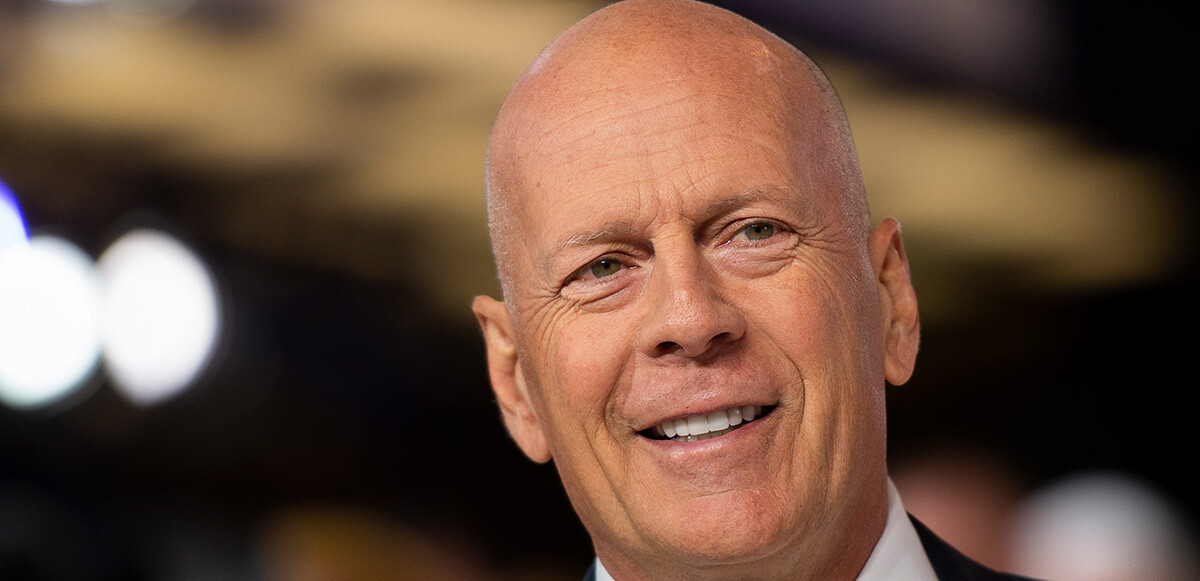 ABD&#039;li oyuncu Bruce Willis oyunculuğa ara veriyor: “Afazi” hastalığına yakalanmıştı