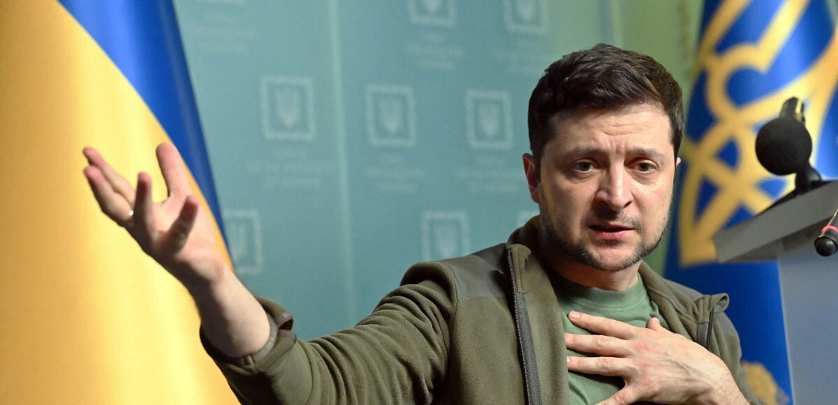 Zelenskiy isimlerini paylaştı: 2 hain generalin rütbesini geri aldım